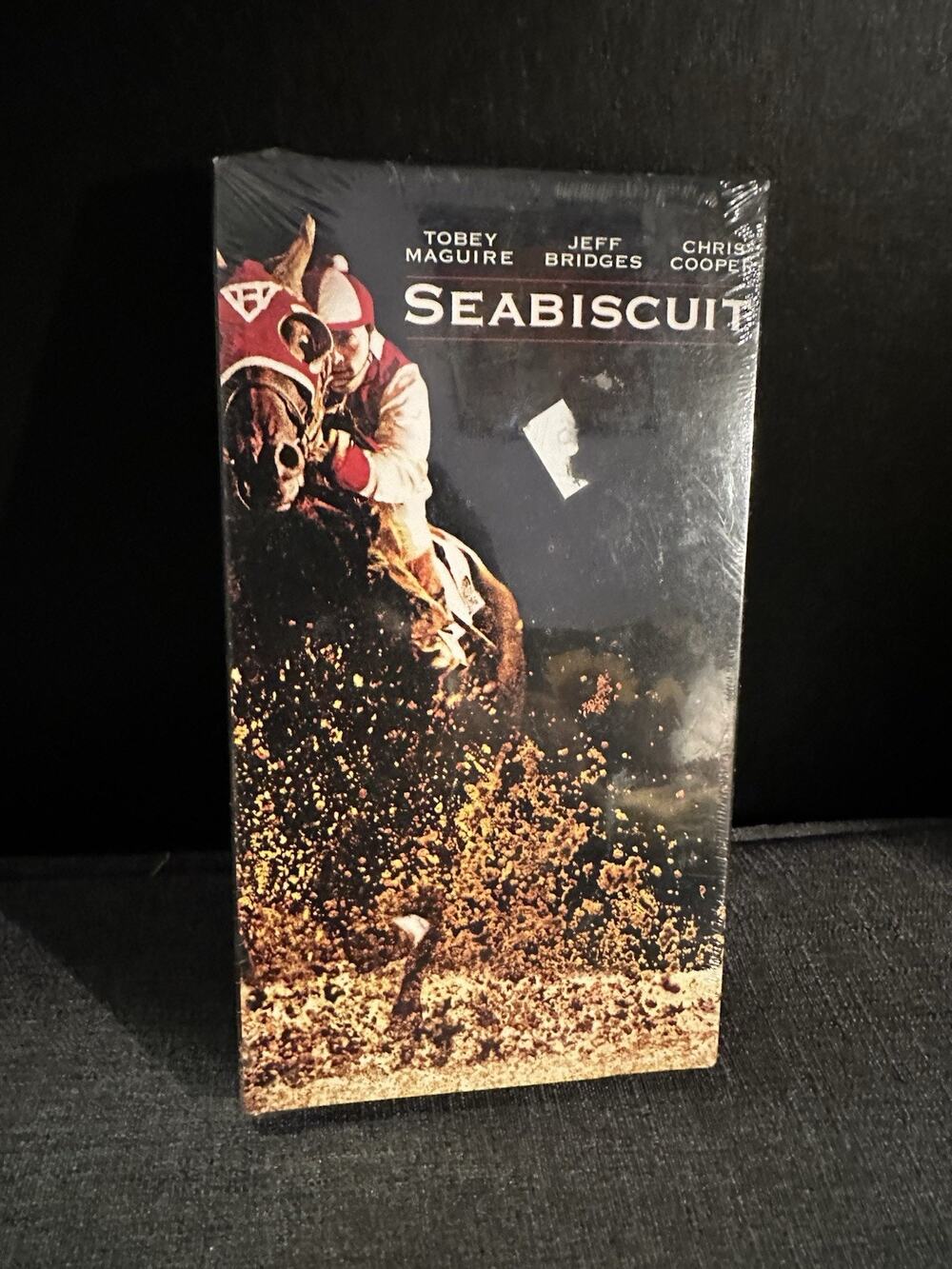 Seabiscuit VHS 2003 NEW Factory Sealed Tobey Maguire Jeff Bridges Universal